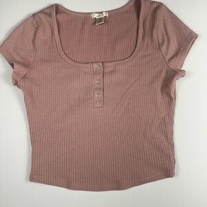 Elegant Mauve Ribbed Crop Top